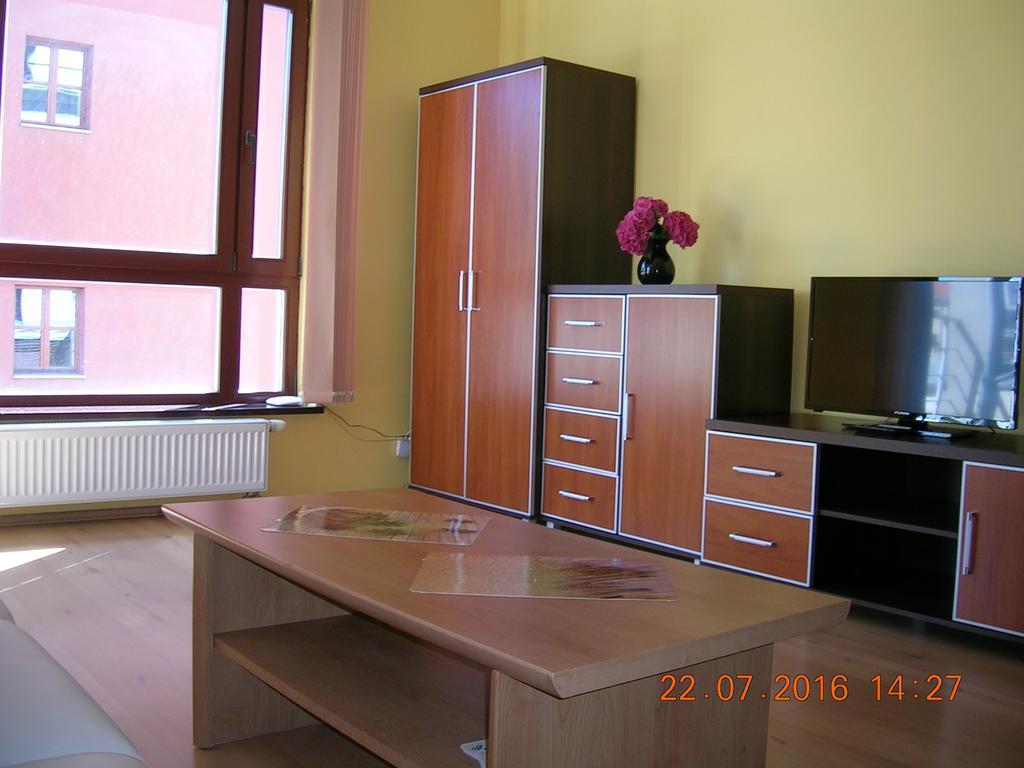 Apartment Staromlynska *
