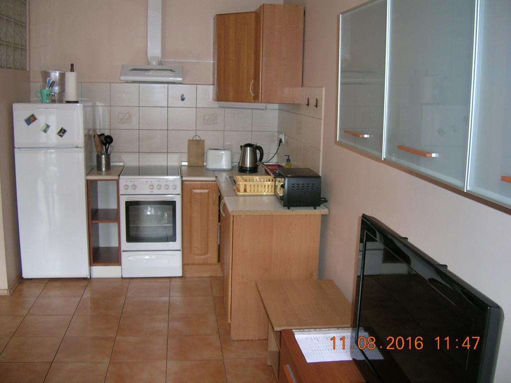 Apartment Staromlynska *