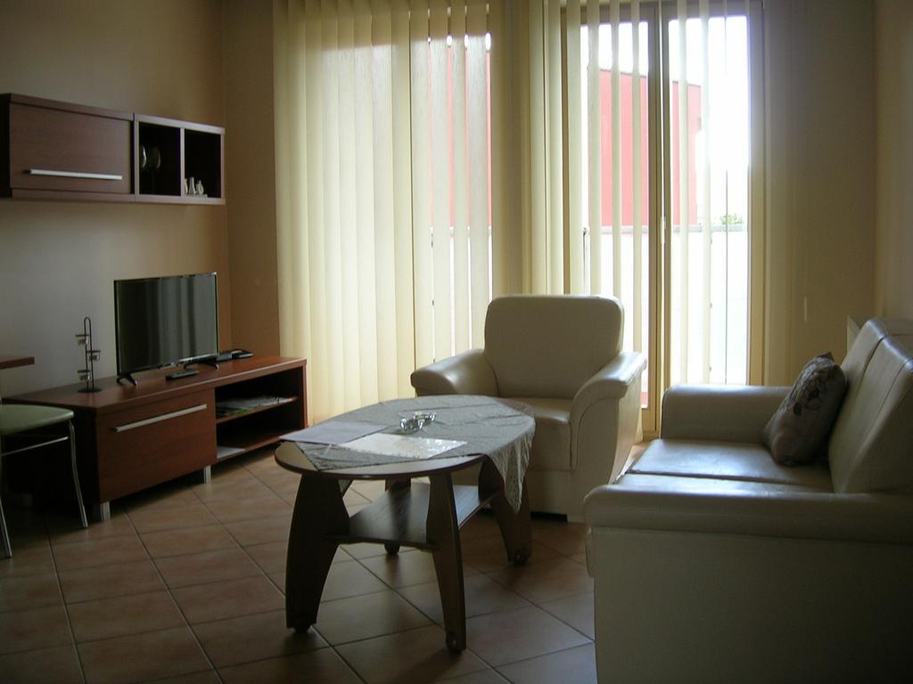 Apartment Staromlynska *