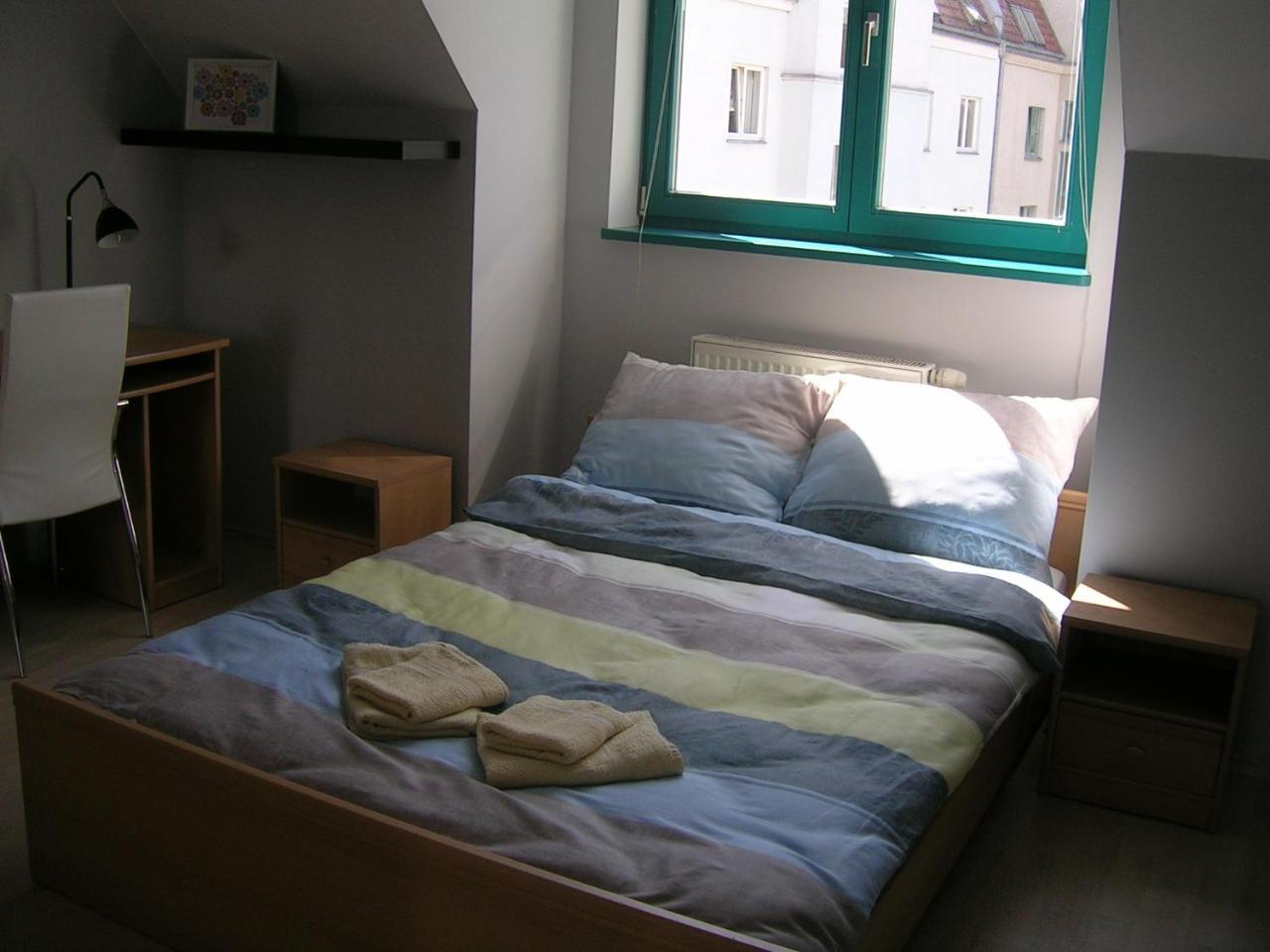 Staromlynska Apartment *